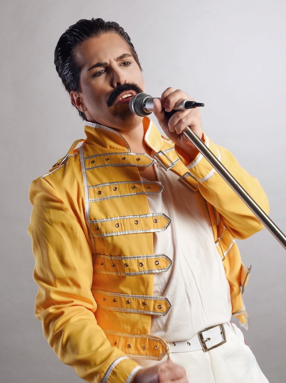 Mina Mercury as Freddie Mercury1.jpg