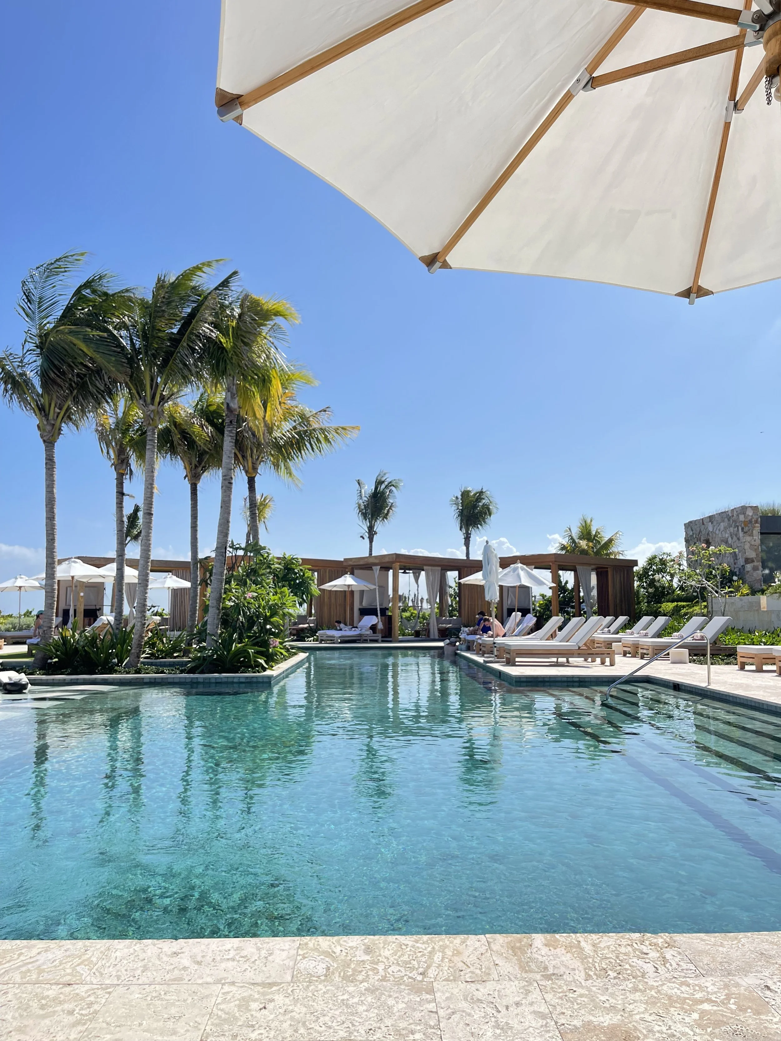 3 beach destinations to visit this fall