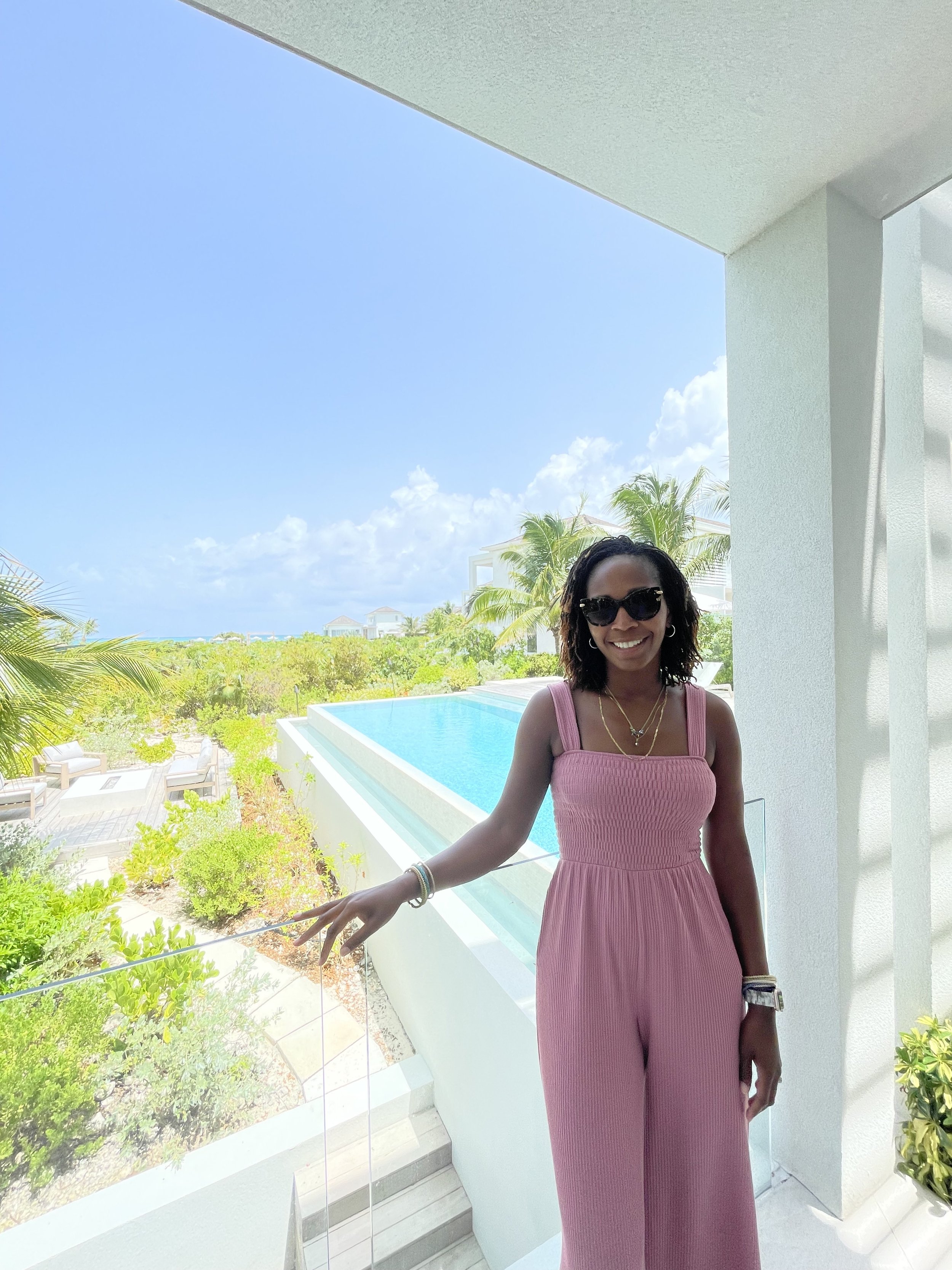 VILLAS TO LOVE: Beach Enclave Turks and Caicos
