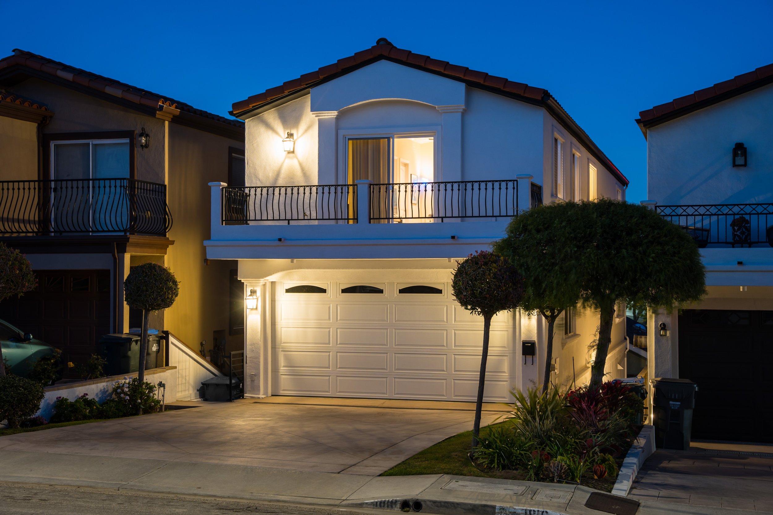 Twilight Exterior 1818 Stanford Redondo Beach California 90278.JPG