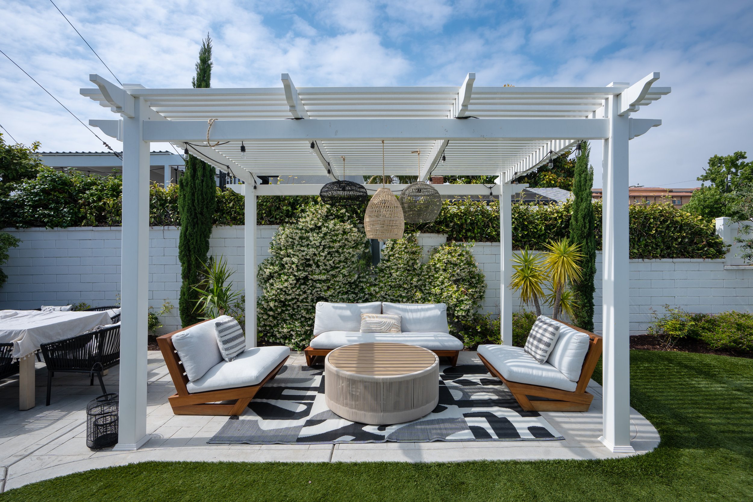 Pergola 7301 W 87th Place Westchester California 90045.JPG