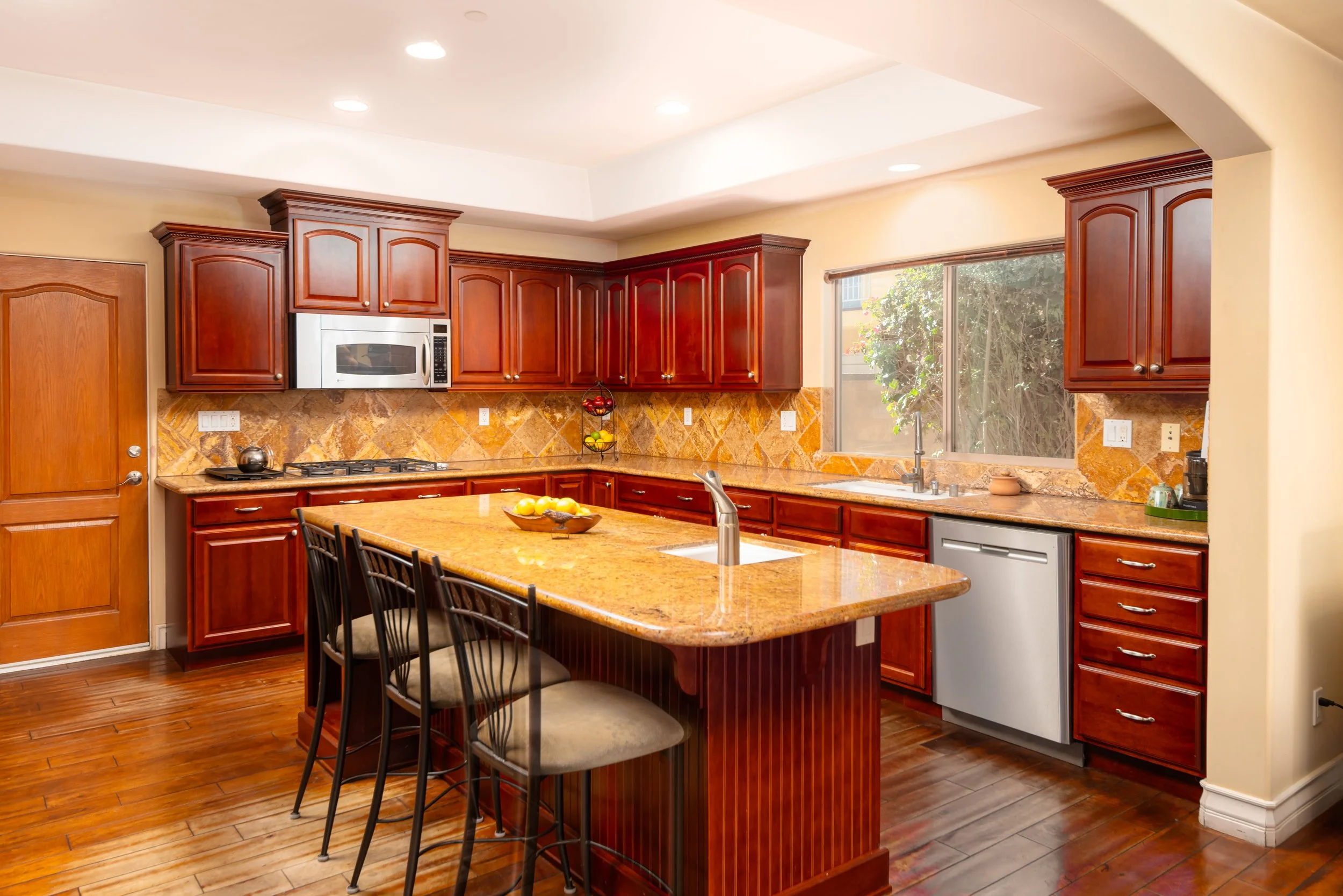 Kitchen one 1501 Harkness Lane Redondo Beach CA 90278.JPG
