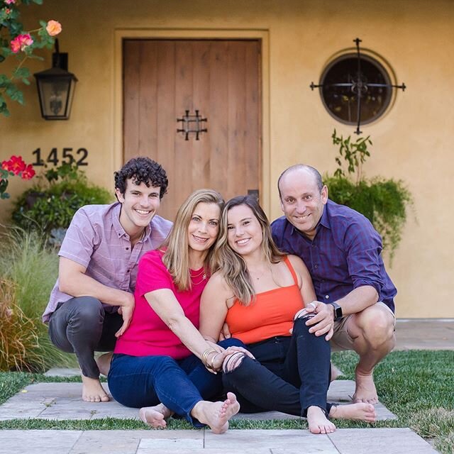 Outdoor porch portraits ~ to document where you&rsquo;ve been spending all your time these days 🏡 #outdoorphotography #porchportraits #familysession #losaltosphotographer #shelterinplace #sarahslaytonphotography