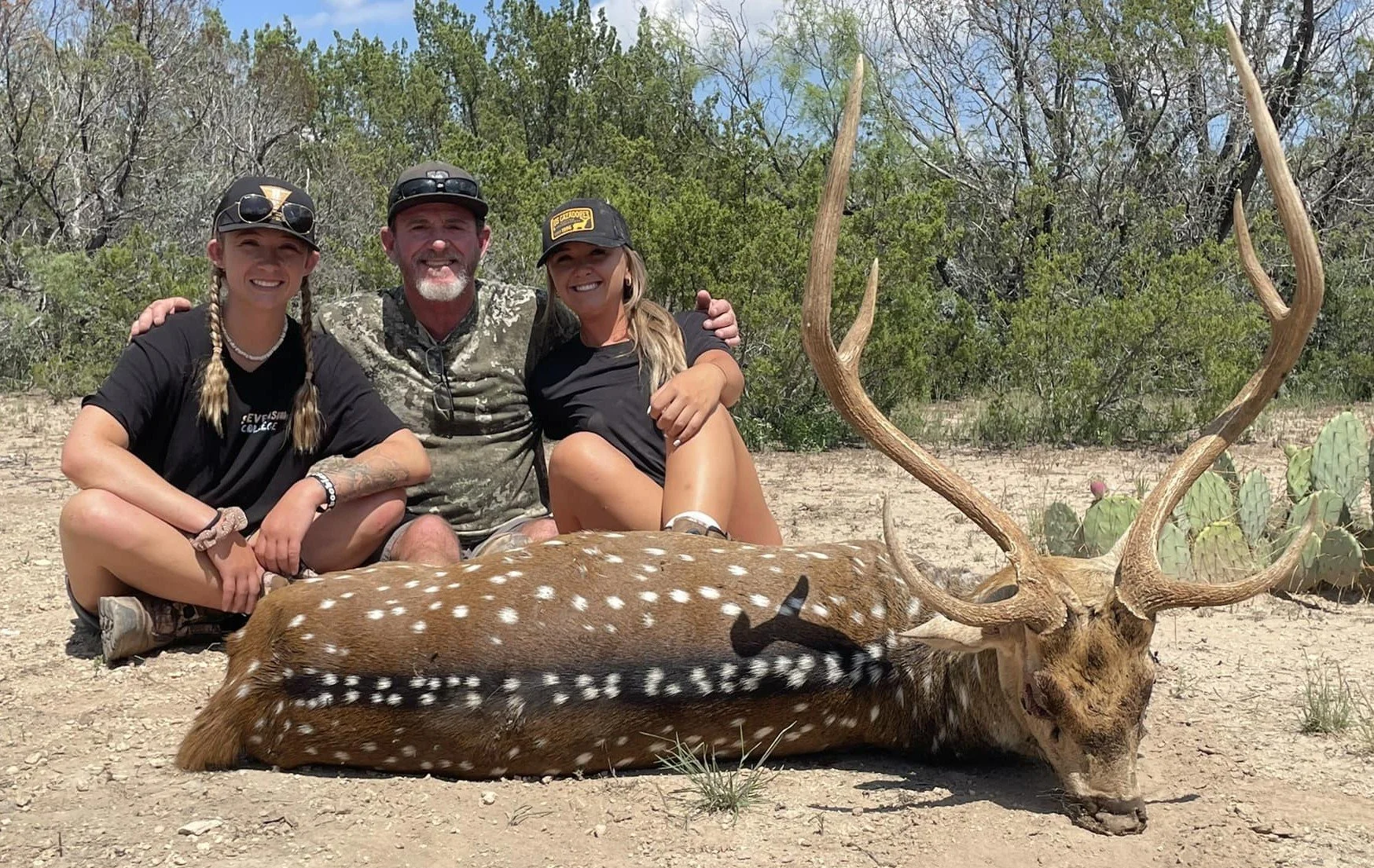 trophy axis buck.jpg