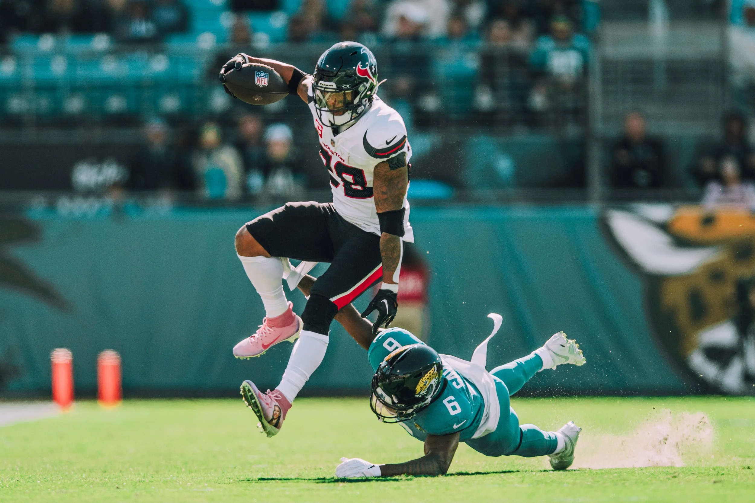 JRNFLJagsTexans12124 - 29.jpg