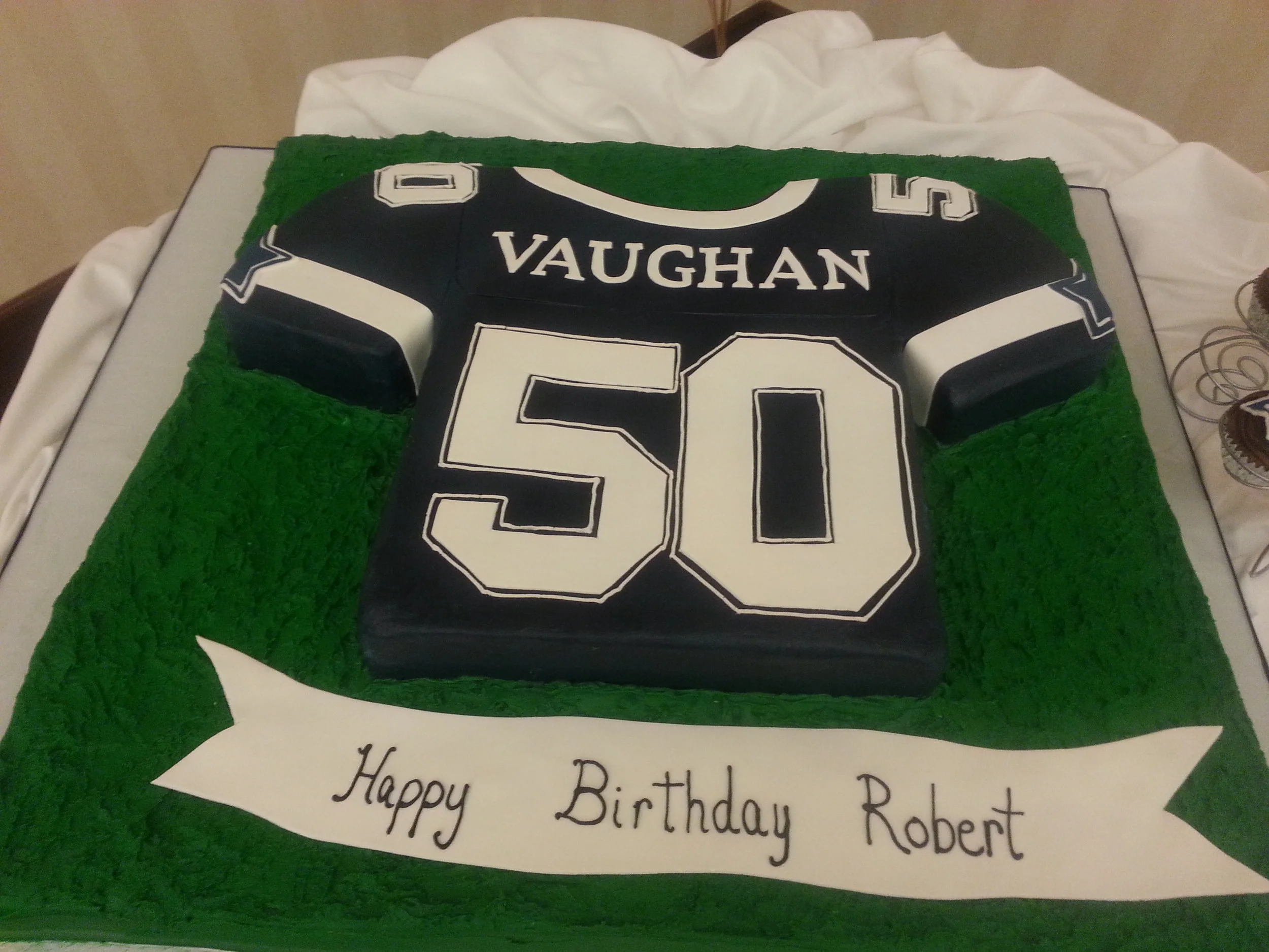 Cowboys-jersey, football-themed birthday cake
