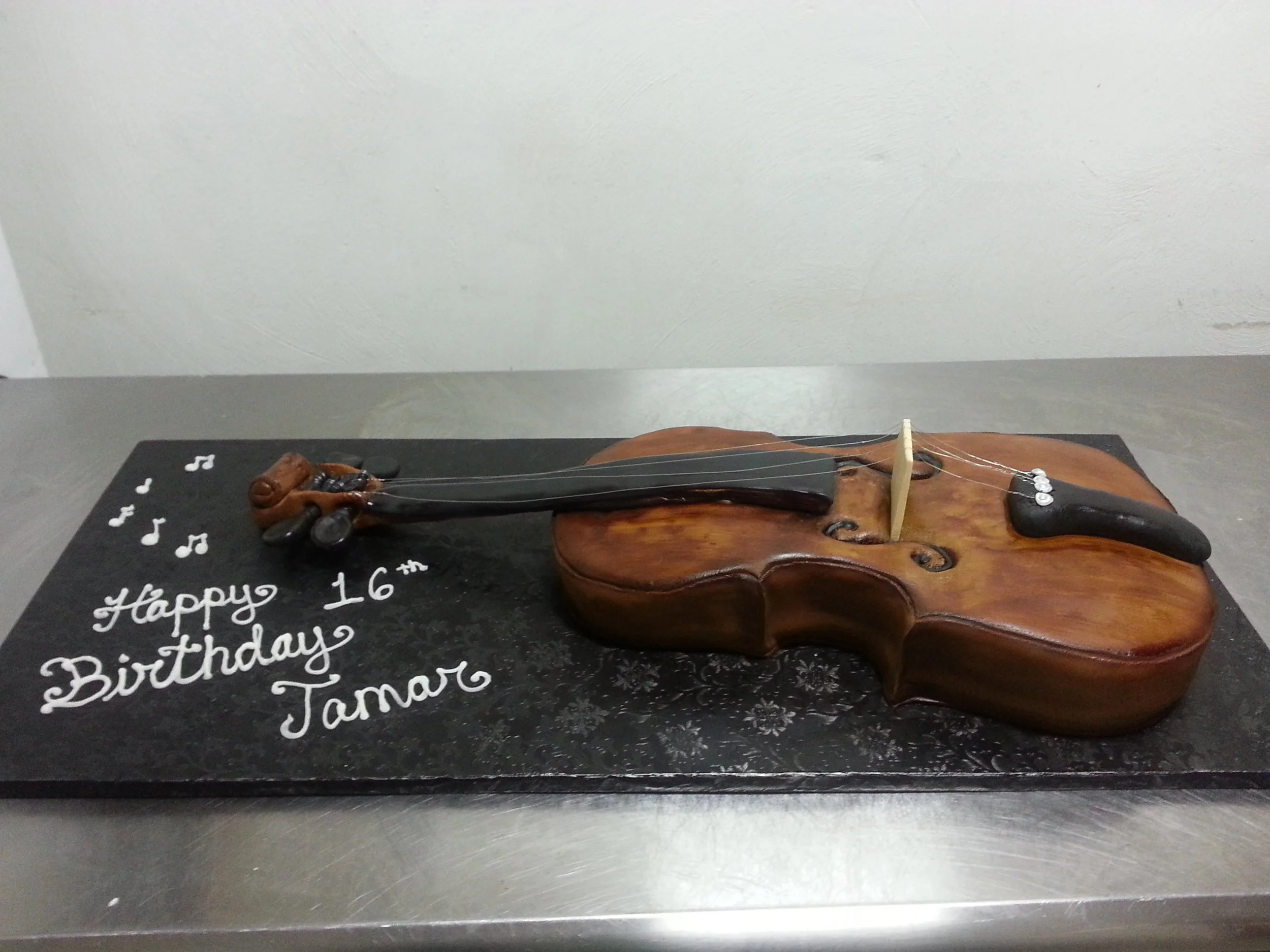 Violin birthday cake