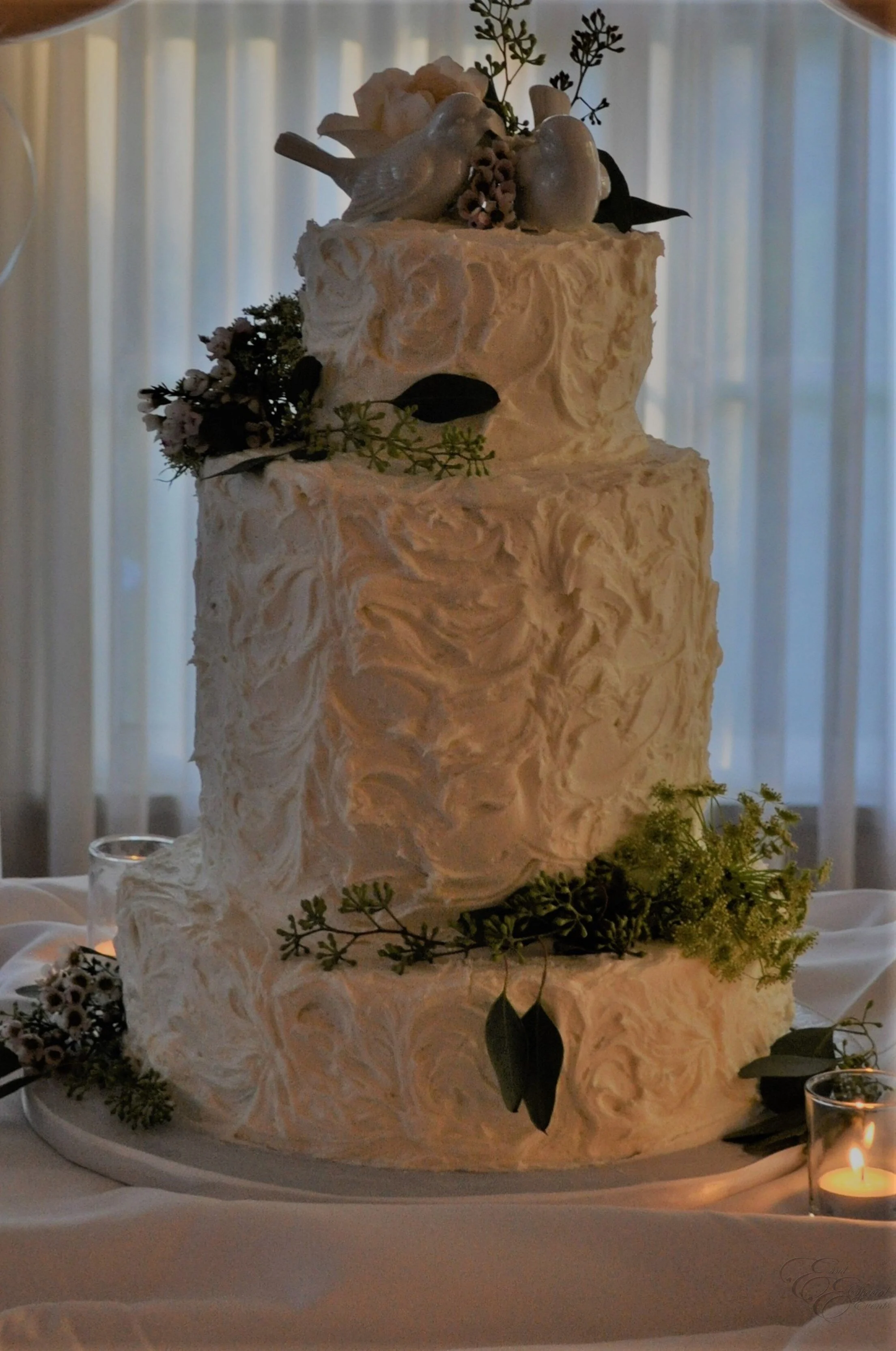 E_E_Special_Events_Unique_Wedding_Cakes_Virginia_Beach_Hampton_Roads68.jpg
