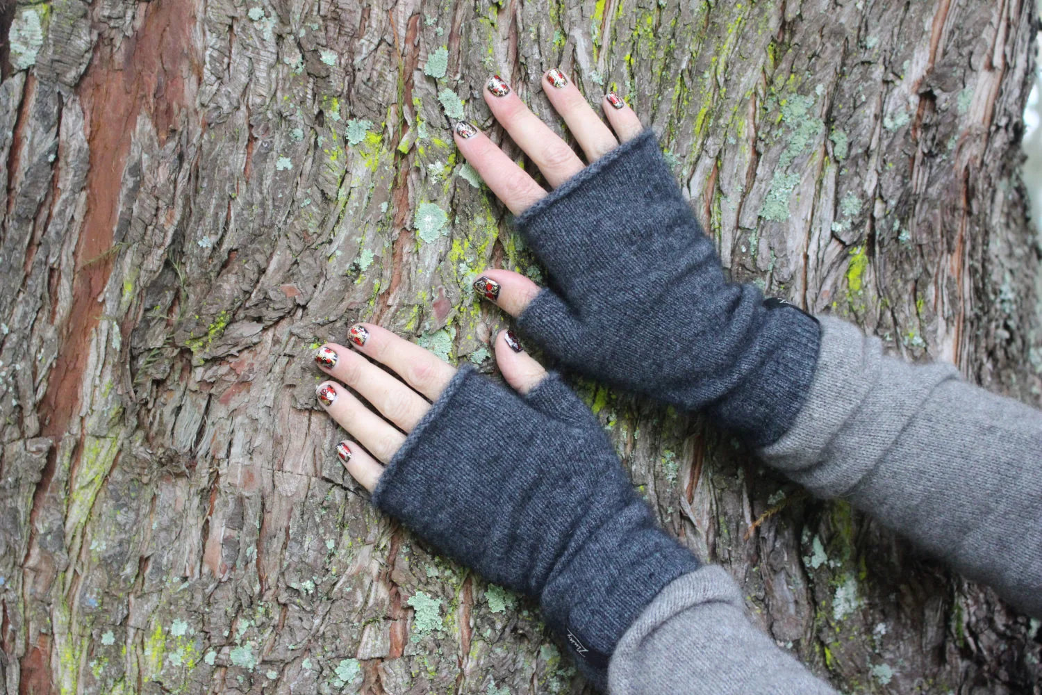 ribbed-set-z022-mitten-charcoal.jpg