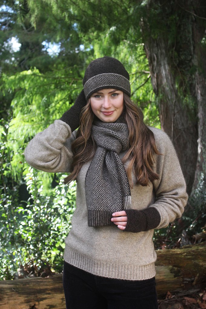 9869-9870-9897 Natural 4.jpg