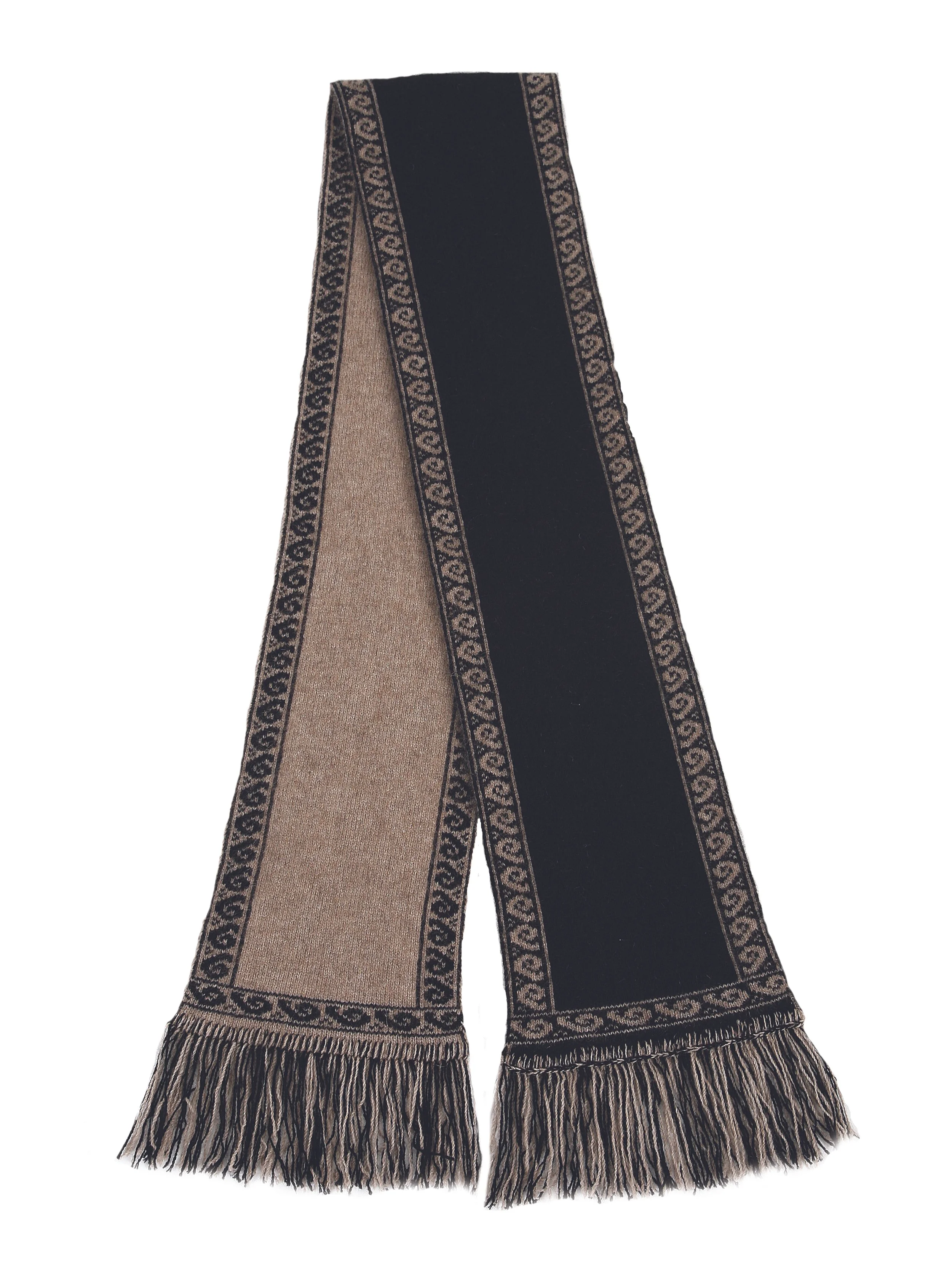 9941 Koru Scarf blknat.jpg