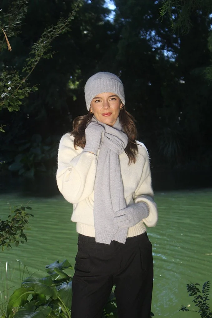 ALP030-ALP031 Haven Set - Dove.JPG