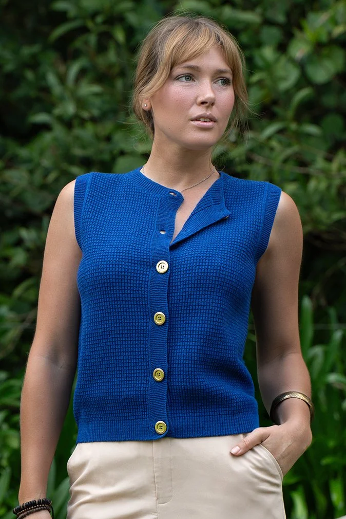 CM107 Cobalt 1.jpg