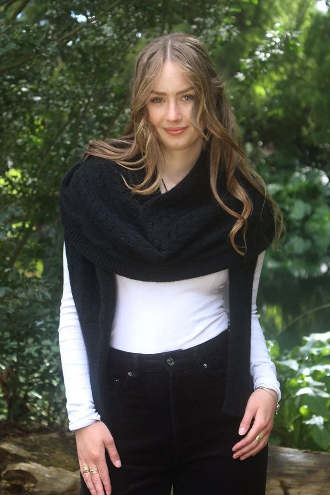 9986 Black 5.jpg