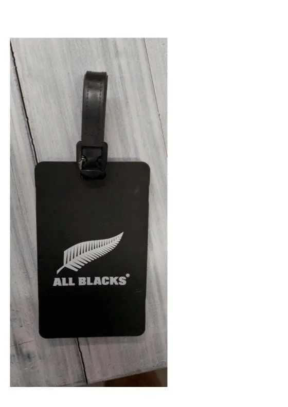 All+Blacks+Luggage+Tag+Trial.jpg