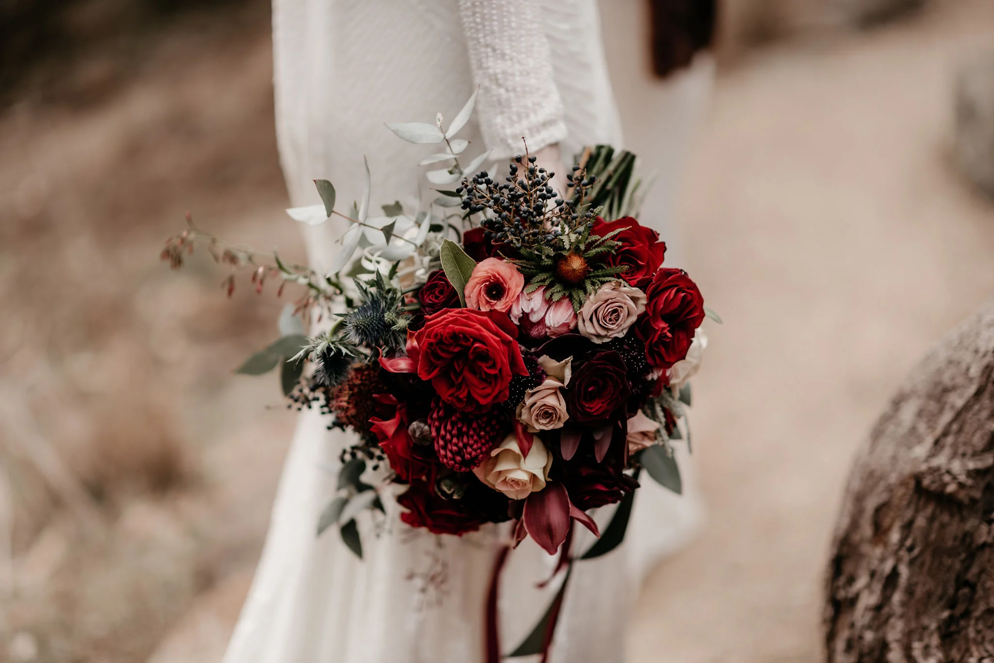 FIONAVAILPHOTOGRAPHY-ELLE&CARINASNEAKPEEK35.jpg