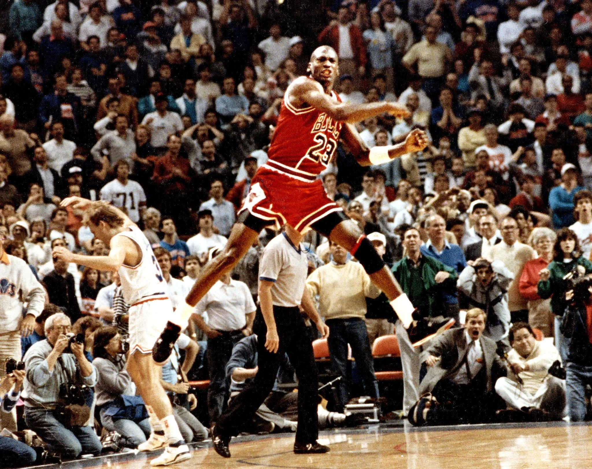 ct-bulls-cavaliers-history-spt-0515-20150514.jpg