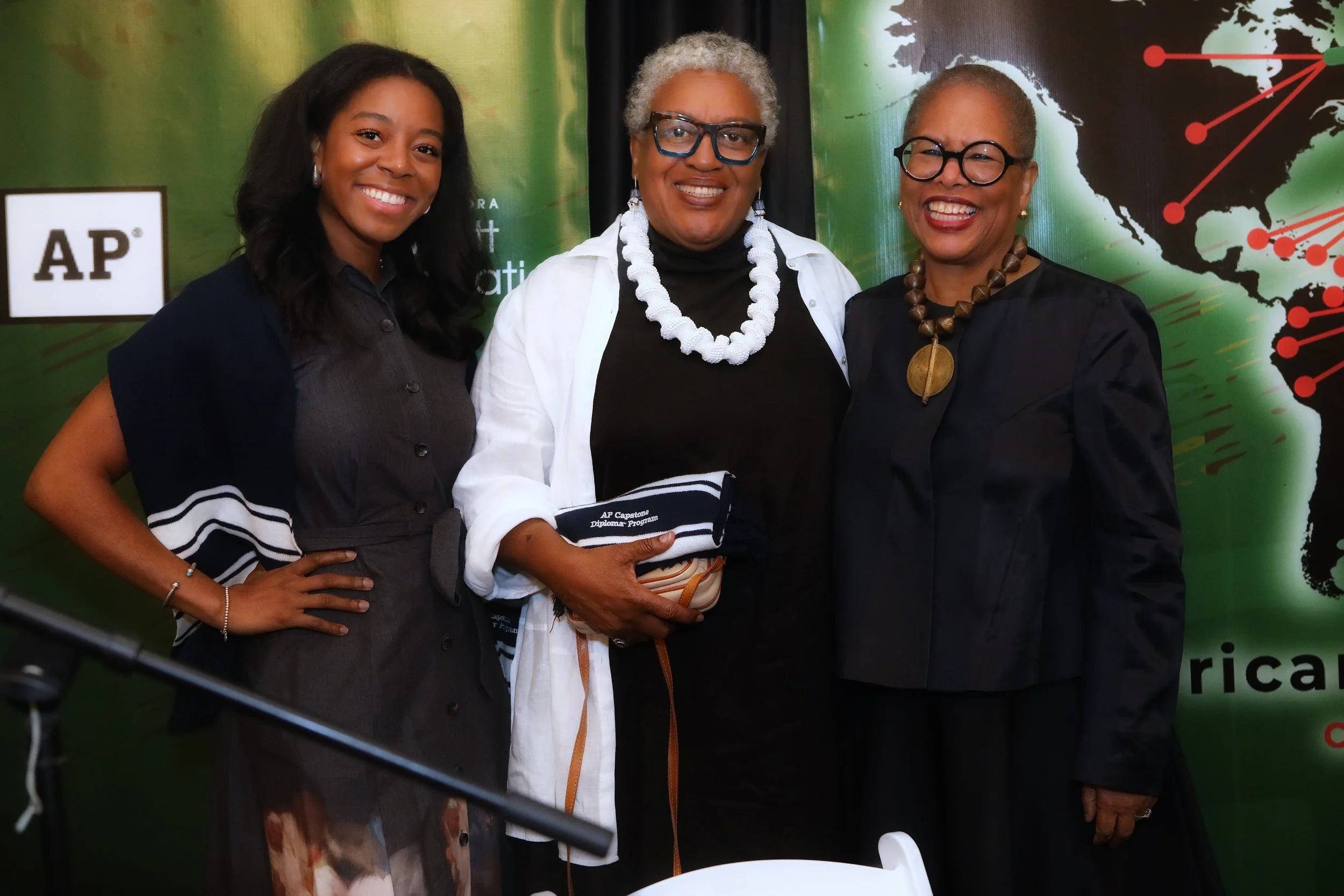 Copy of 010A2540.jpg