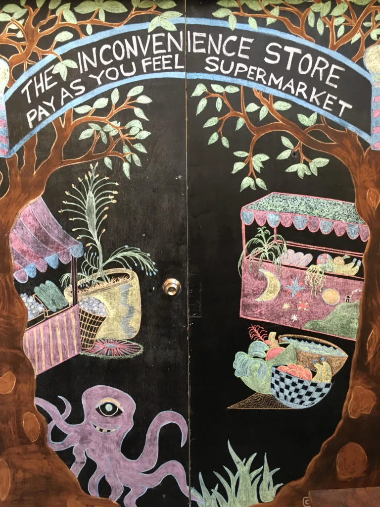 storedoor-768x1024.jpg