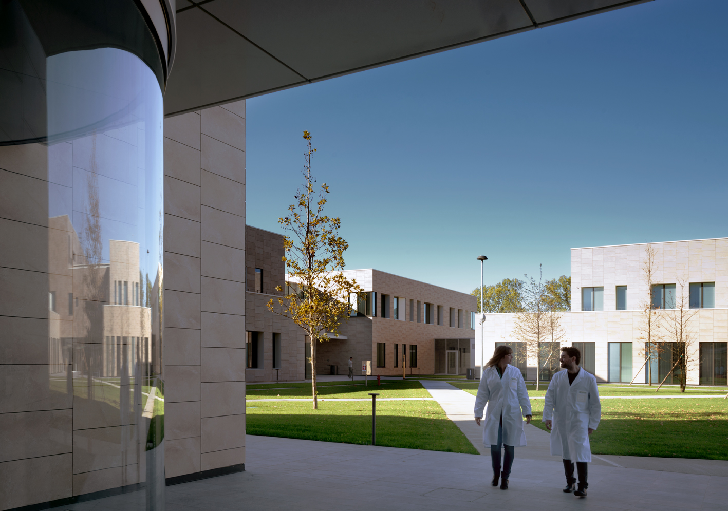 HU_building.jpg