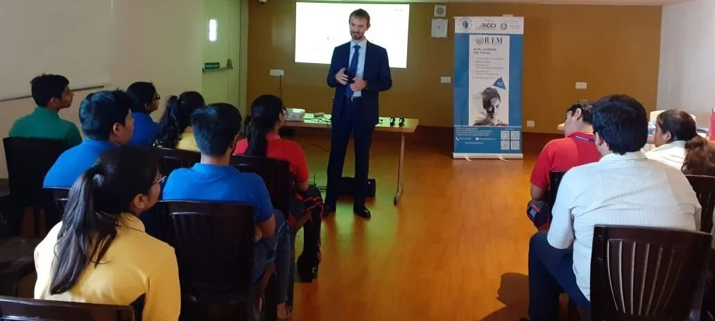 190920_IULM_Sri Sri Academy_Kol (5).jpeg