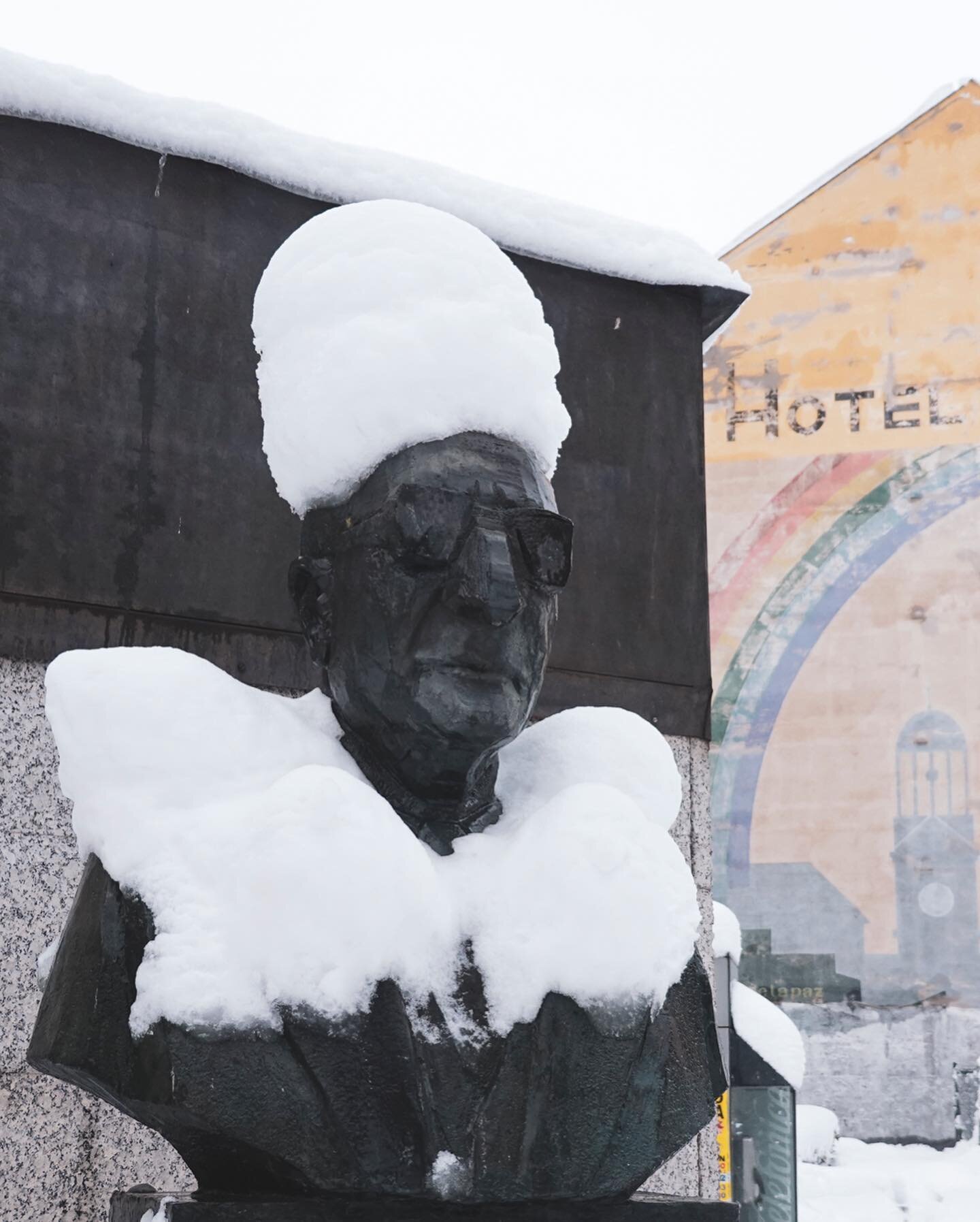 Hola Filomena!

El nuevo outfit que le dej&oacute; Filomena a este si&ntilde;or me rechifl&oacute; mucho! 

🤍🖤

#filomena #filomenamadrid #borrascafilomena #nieveenmadrid #nievemadrid #sony #sonyrx100