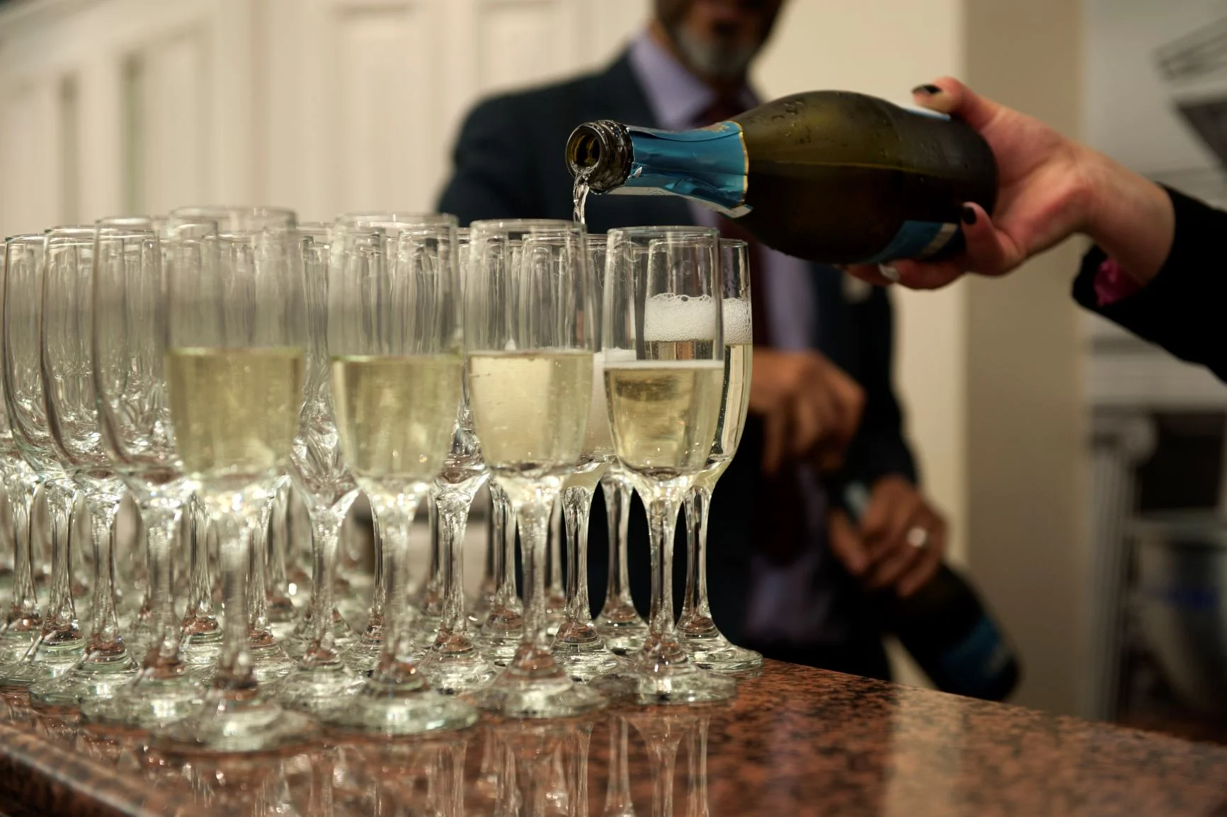 Pouring fizz low res.jpg