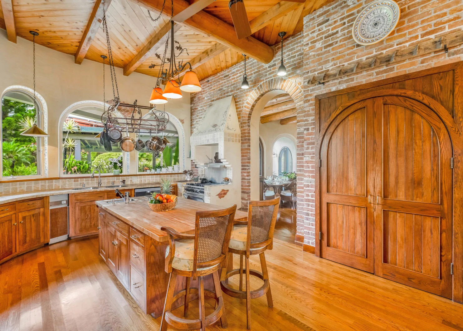 3b.main residence  kitchen.JPG