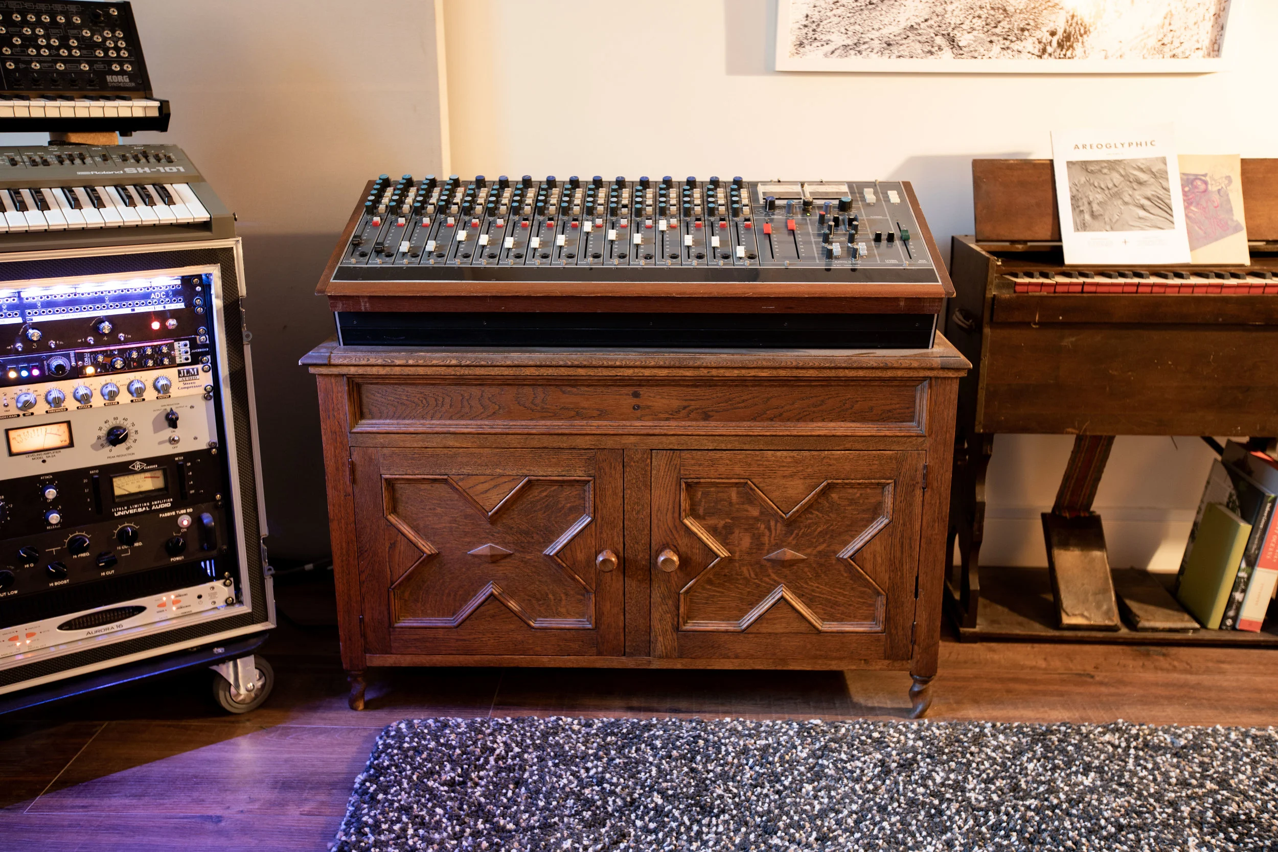 FallBackStudios_KateShanasy_July2019-9174.jpg