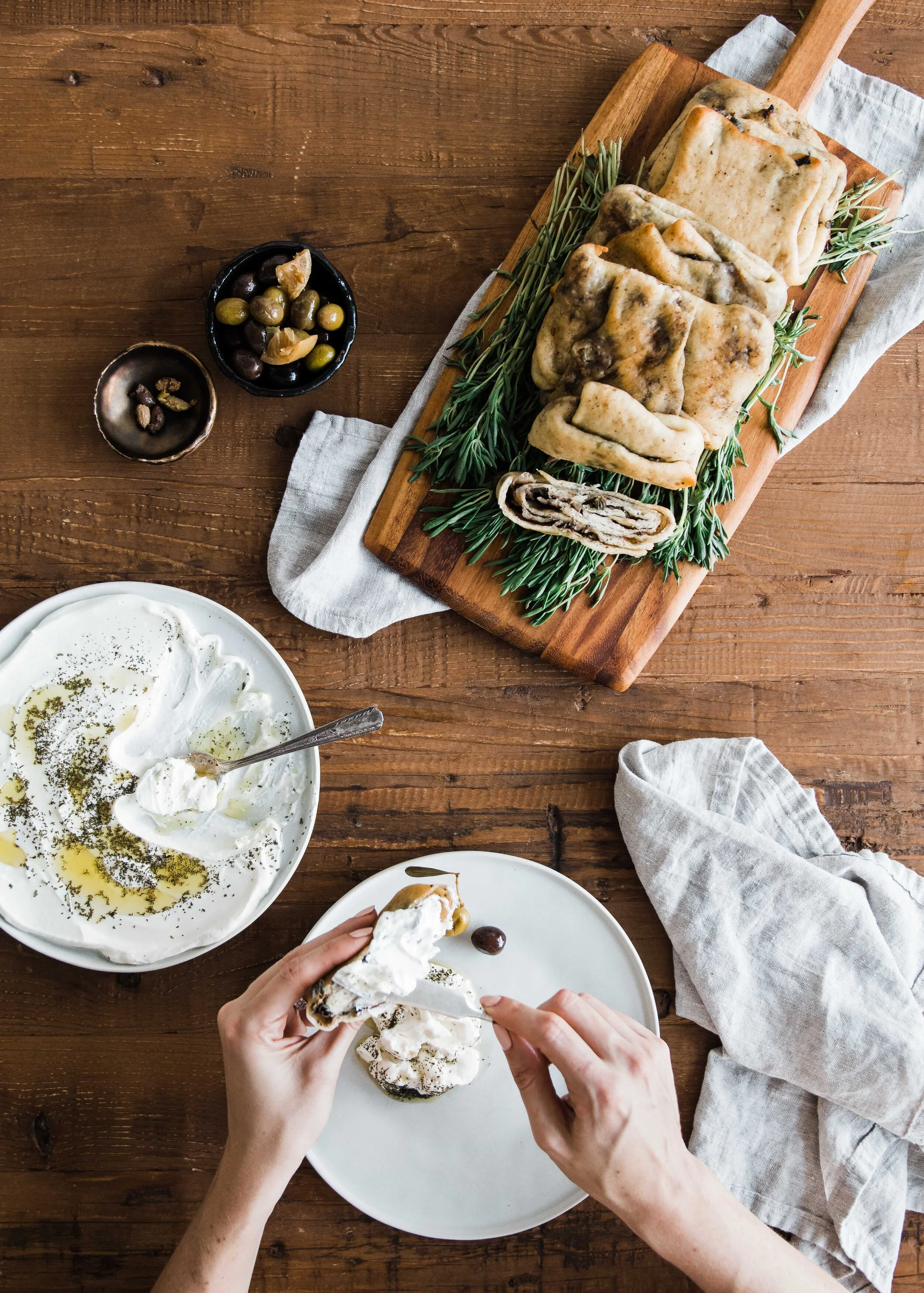 Palestinian Za'atar Bread — Omayah Cooks // Syrian Recipes