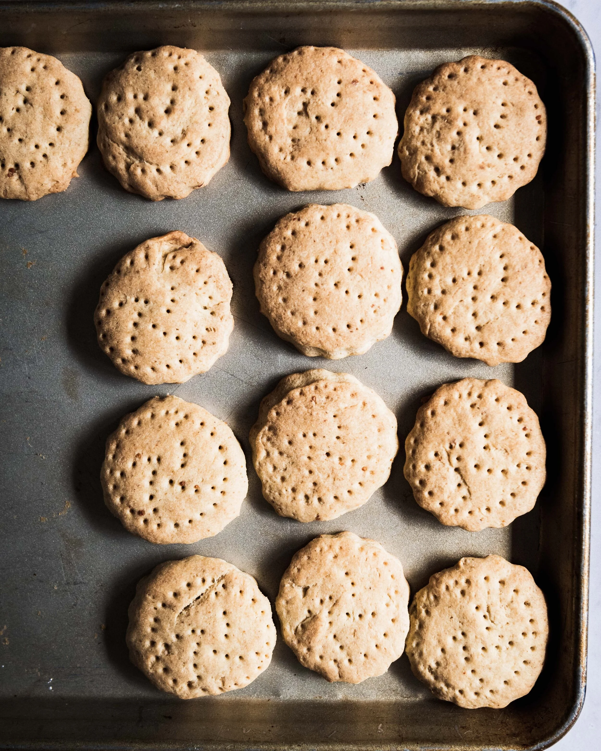 E'ras (Anise Shortbread Disks) — Omayah Cooks