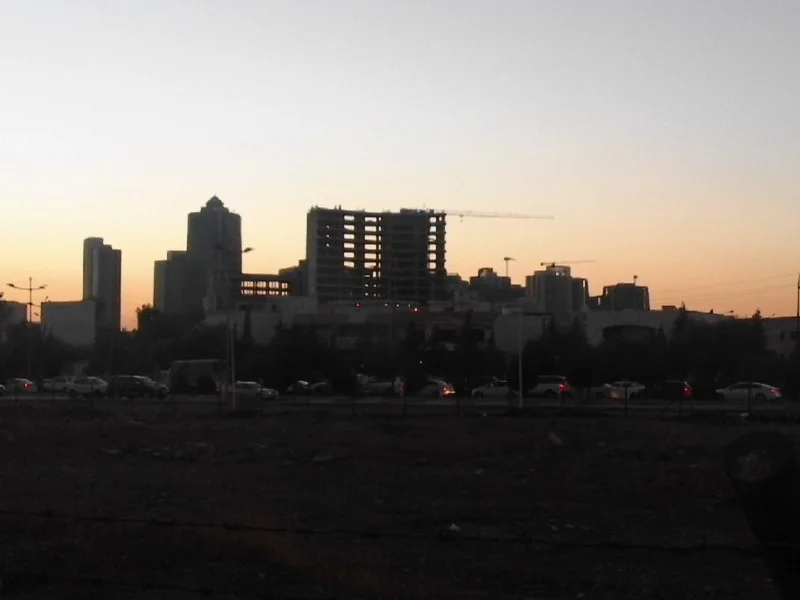 Providing Shelter in Urban Iraq: Where the Displaced Meet the Poor