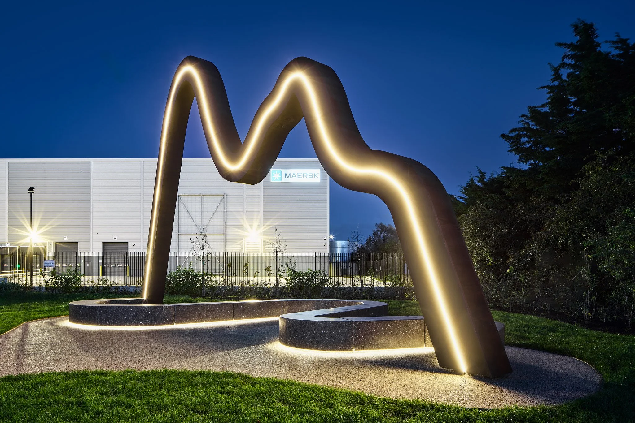 wave junction, public art, ruth e Lyons, Irish artist, sculpture, public sculpture