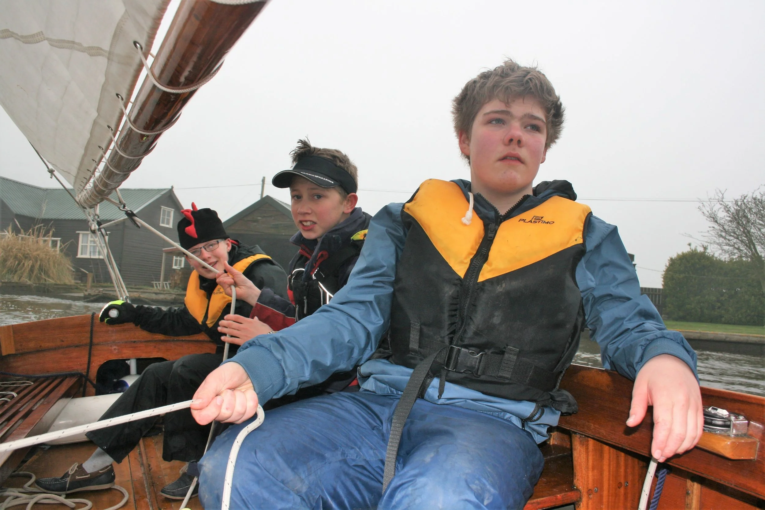 broads yacht sailing holiday