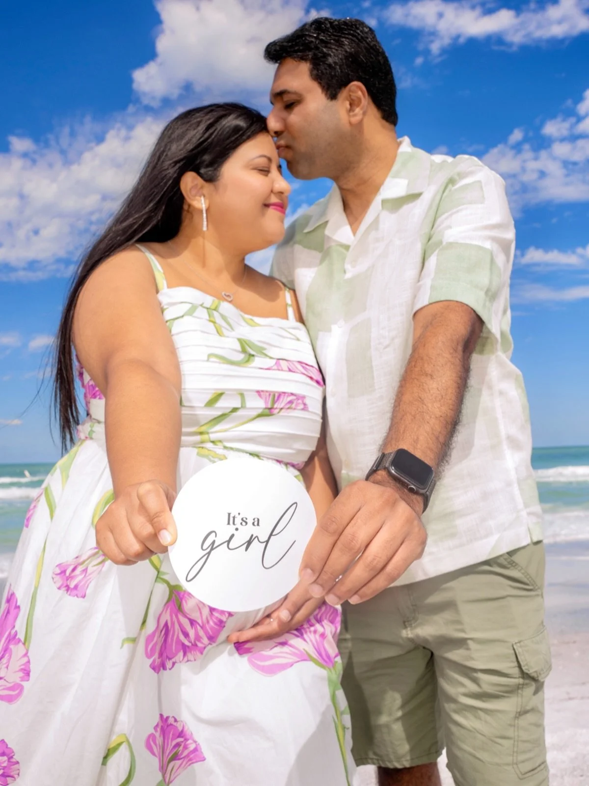 Excited to announce that our family is growing! 🎉 We can&rsquo;t wait to welcome our little bundle of joy. Photography for capturing this beautiful moment! 💖👶 #BabyOnTheWay #FamilyLove #SunsationPhotography