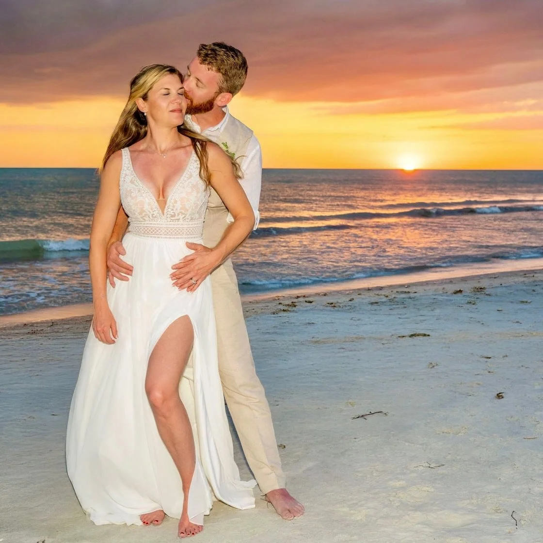 Absolutely stunning,  congratulations Sandra and Jake.  What a beautiful evening #sunset #beachweddings #stpetebeachwedding #floridaweddingphotographer