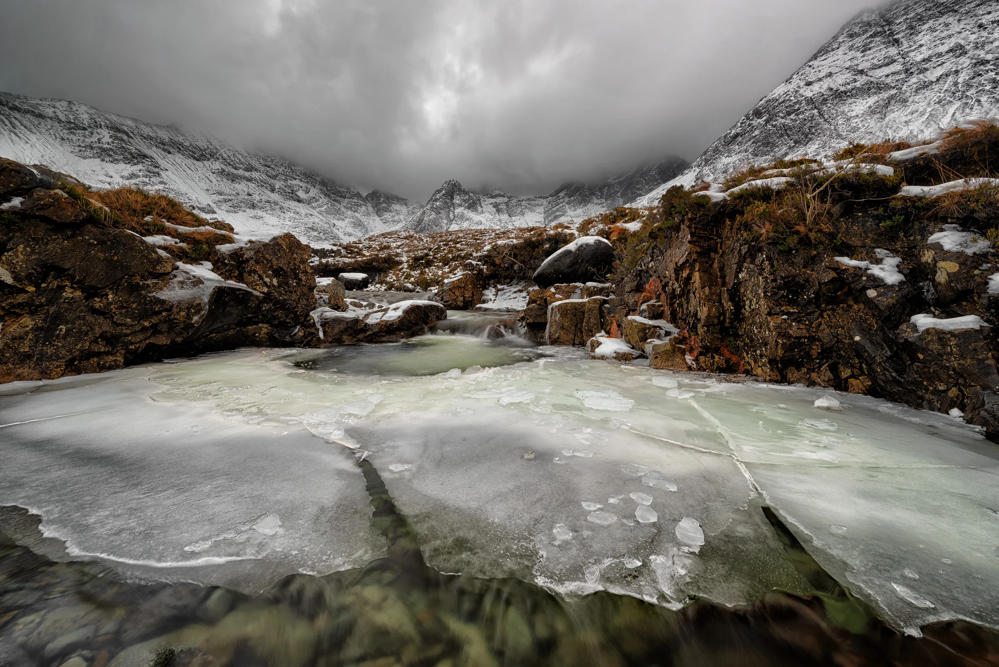 Fairy pools ice 2048.jpg