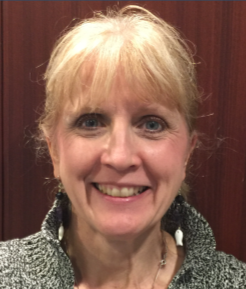 LynnBetzold2015-96dpi.png