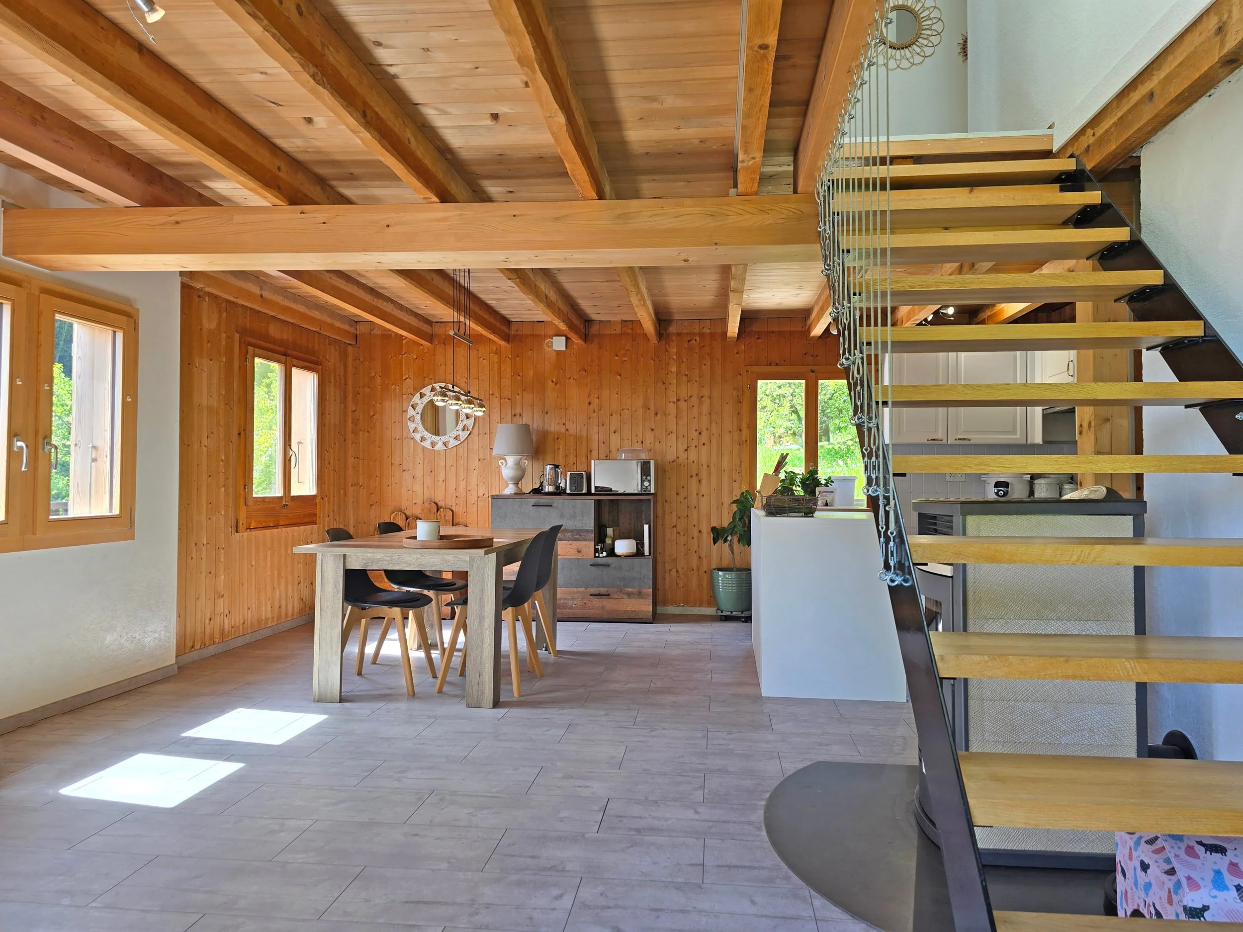 Chalet_MY03.jpg