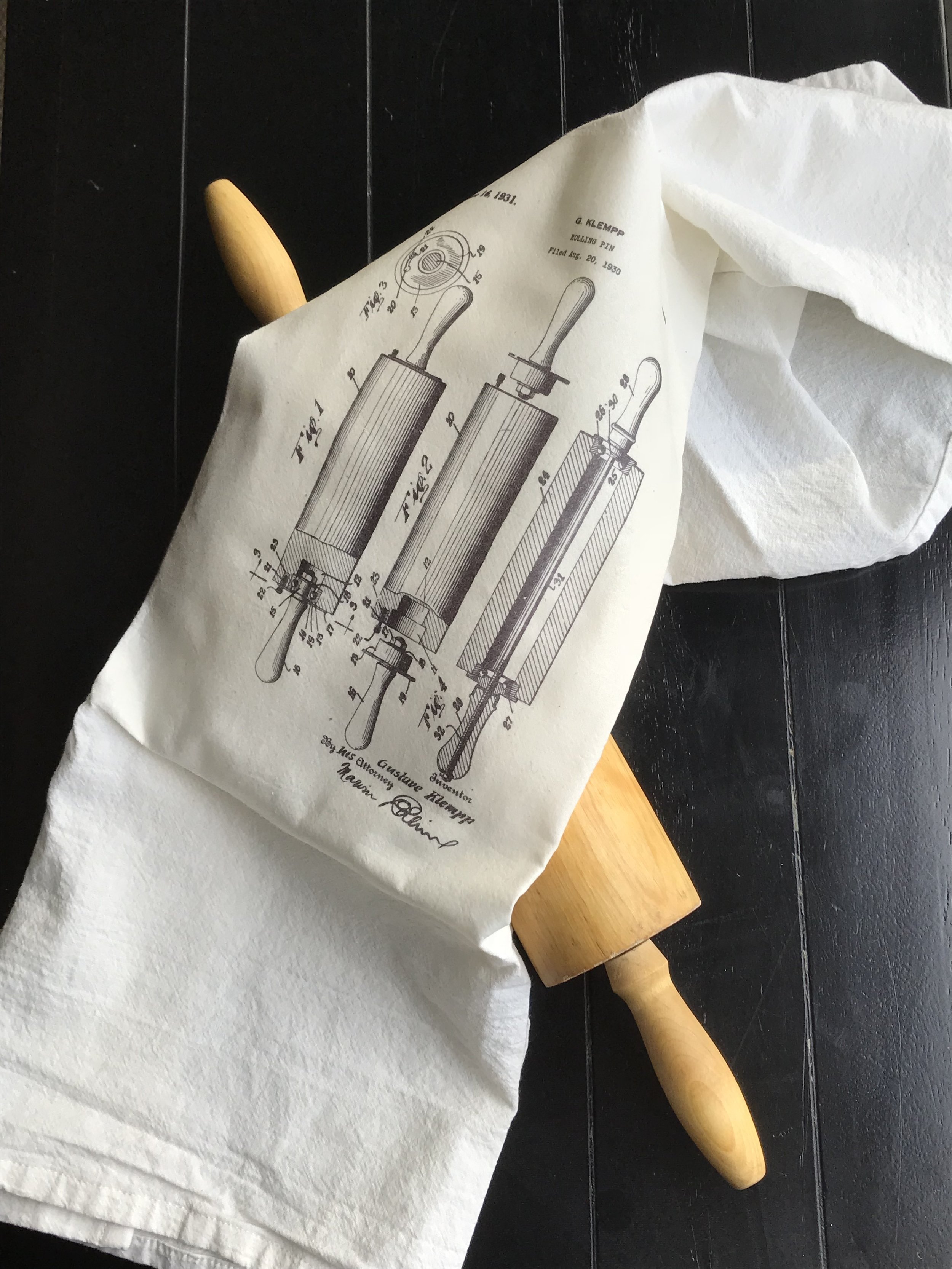 Tea towel- rolling pin patent