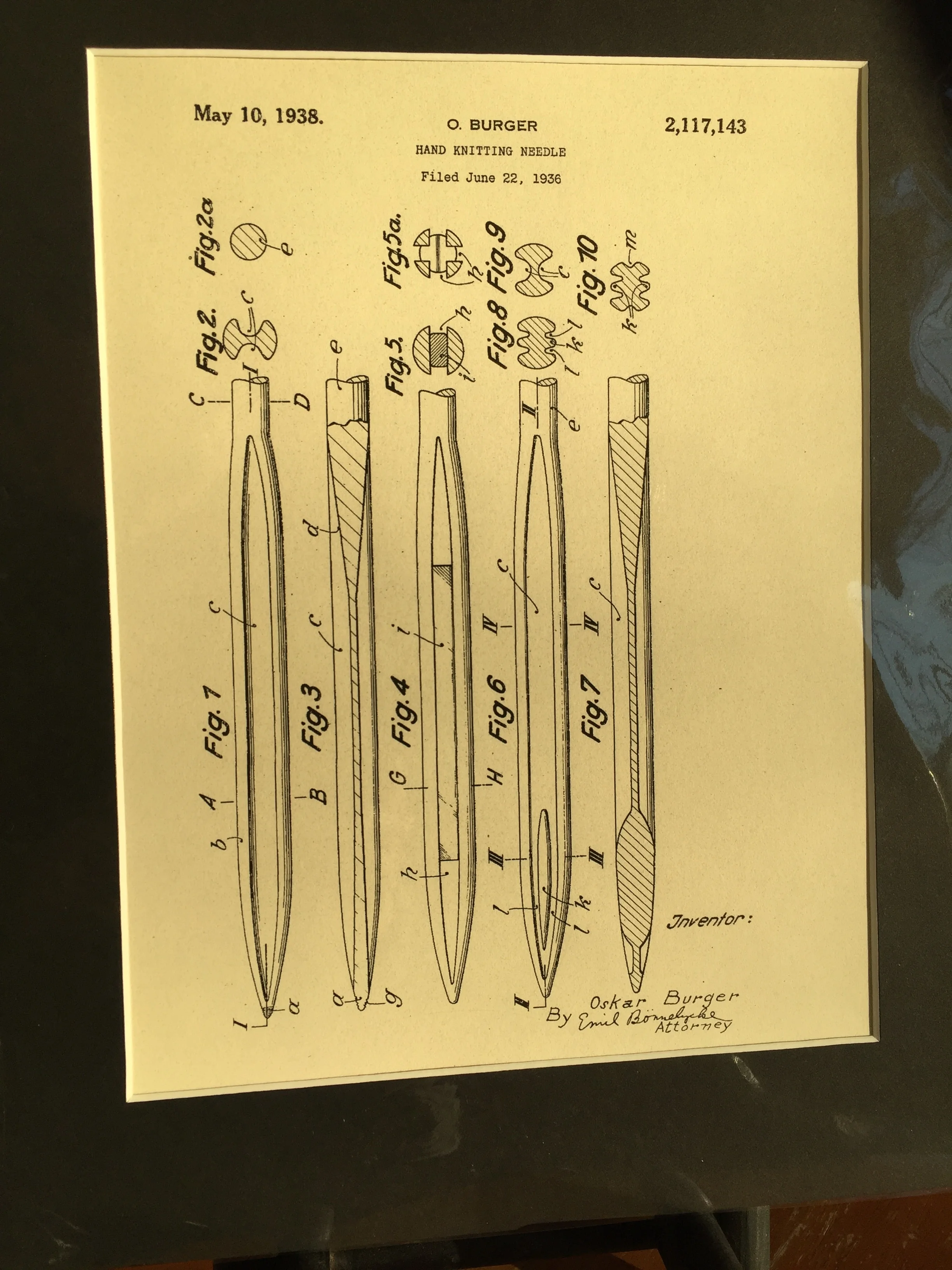 Hand knitting needle matted patent print