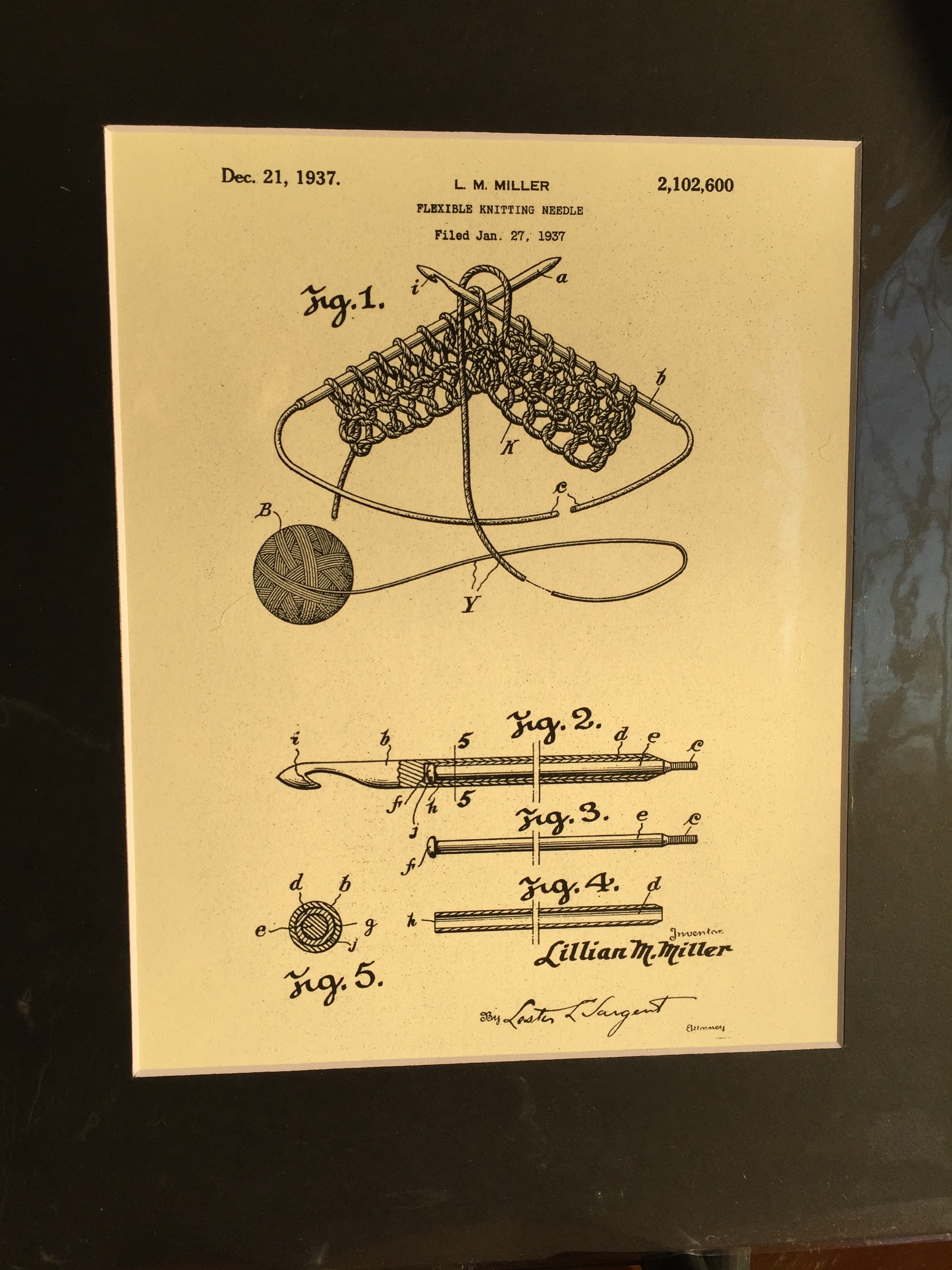 Flexible knitting needle matted patent print