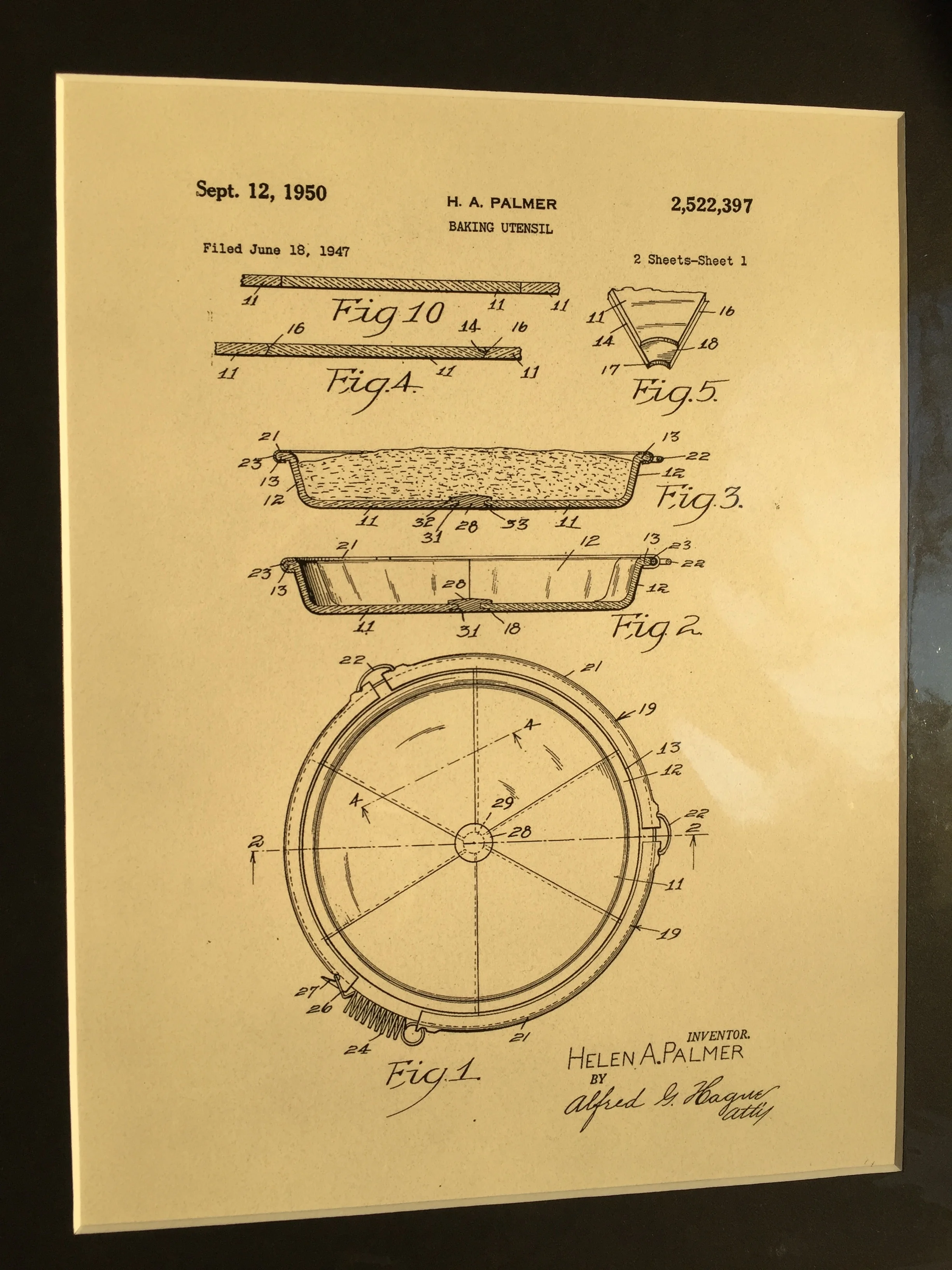 Pie pan matted patent print
