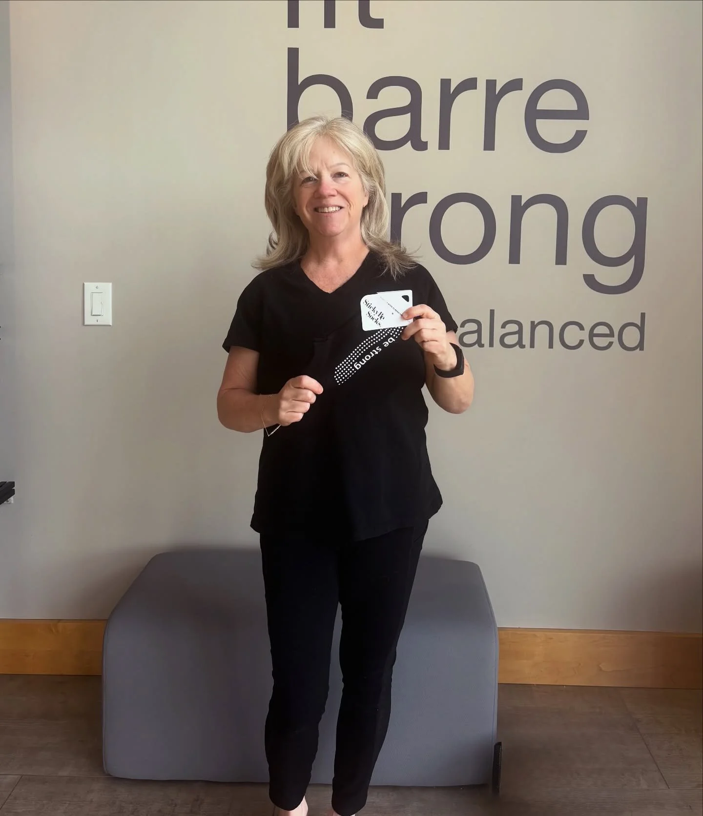 100 class milestone alert‼️ 
Congratulations to Barb on an amazing accomplishment! Love having you as a part of our BB community. 💯🎉🌟

#barre #barrebalanced #milestone #congratulations