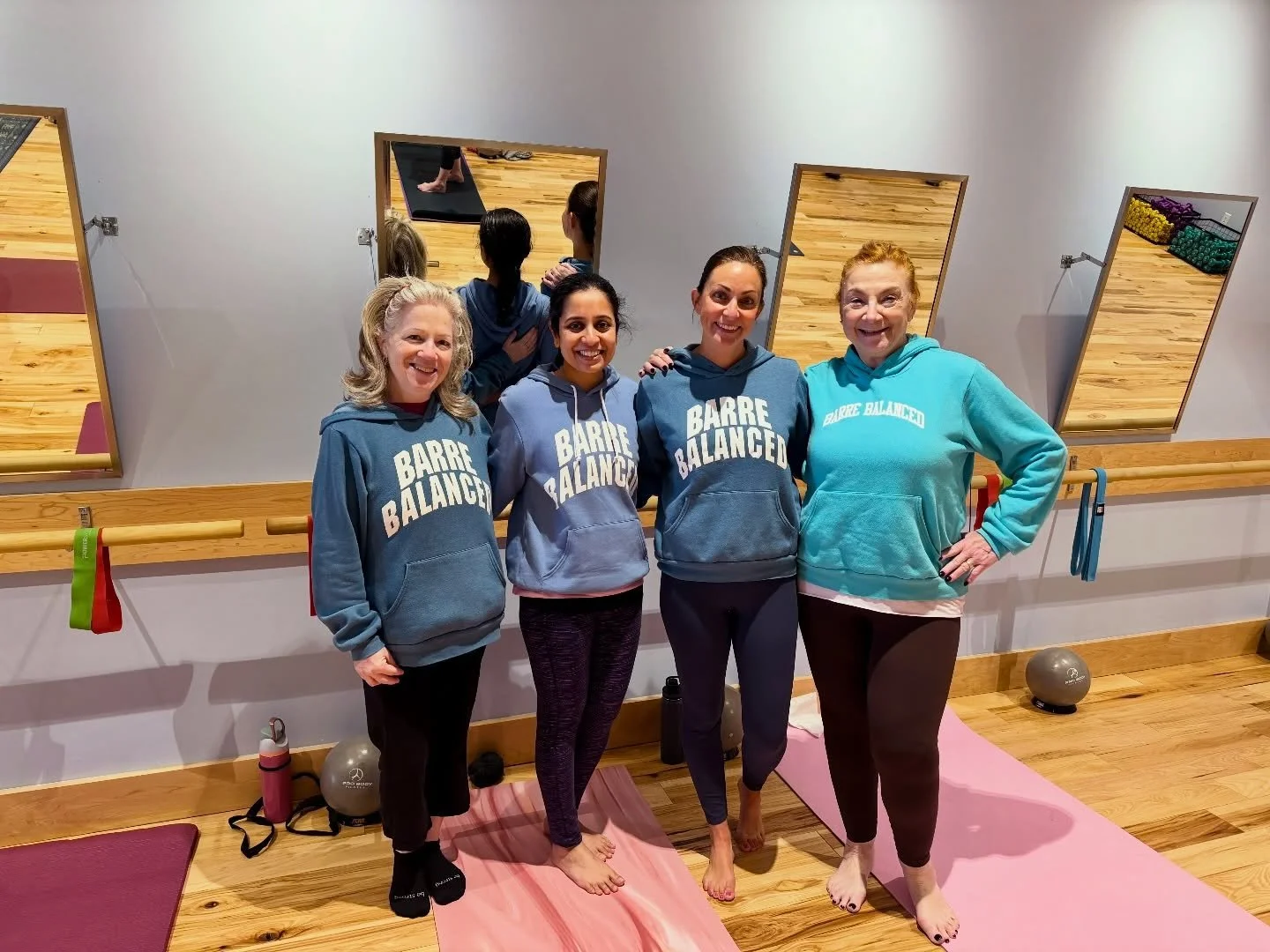 All smiles in our Barre Balanced hoodies🥰

#barre #barrebalanced #community
