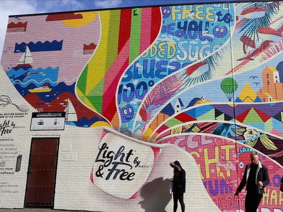 A mural in London's creative startup district Shoreditch. (Techspace)