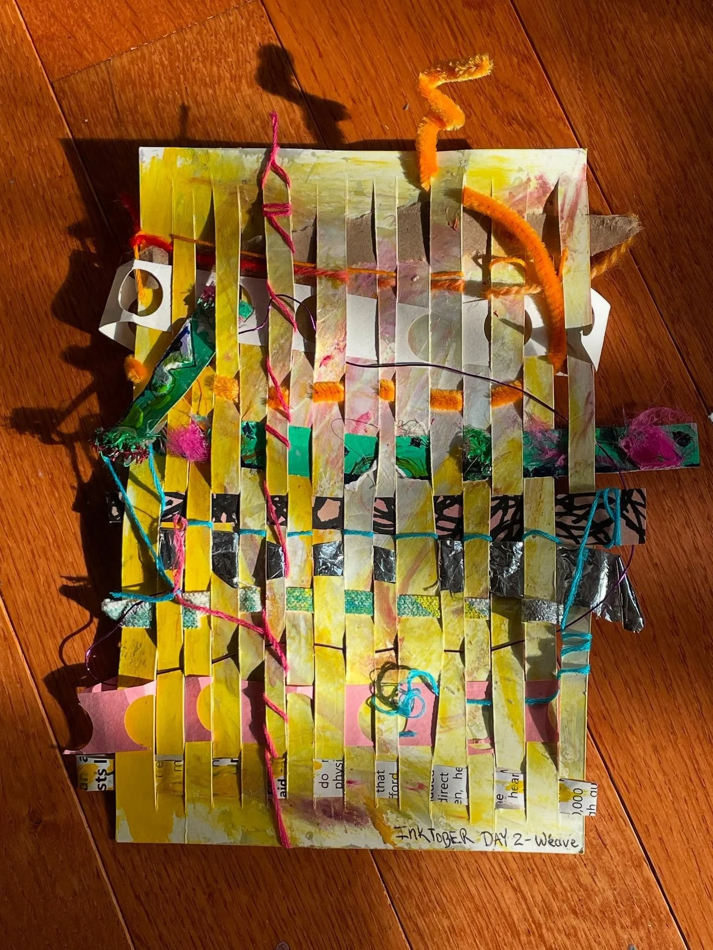 Inktober Day 2- Weave.  Pure play today as I explored different materials to weave through each other.  Yes even a child could do this- but why should kids have all the fun?!

#inktober2025 #inktoberchallange #playart #weave #artistcircle1 #daalmembe
