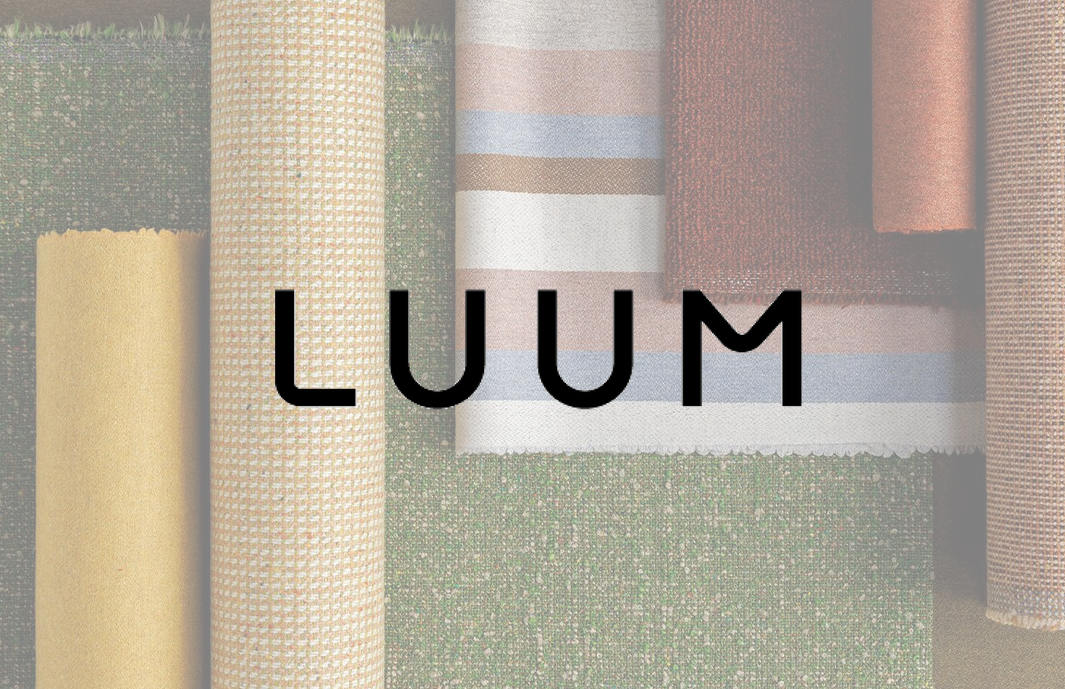 luum logo and bg.PNG