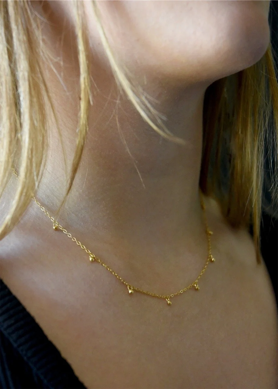 gold silver necklace dainty everyday wear slinky elegant timeless simple minimalist handcrafted Devon Totnes modern custom artisan