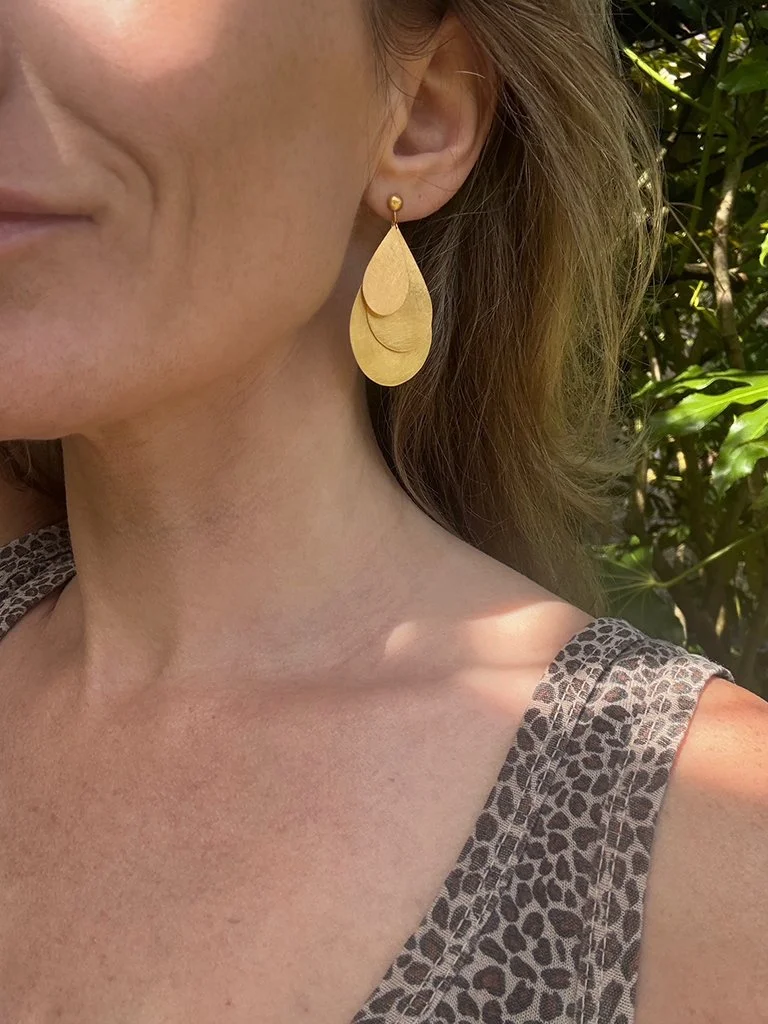 statement deardrop cascading brushed satin earrings gold unique delicate contemporary modern artisan handmade handcrafted elegant silversmith totnes devon studio